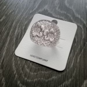 Beautiful Bubble Floral Fun & Unique Women's Ring